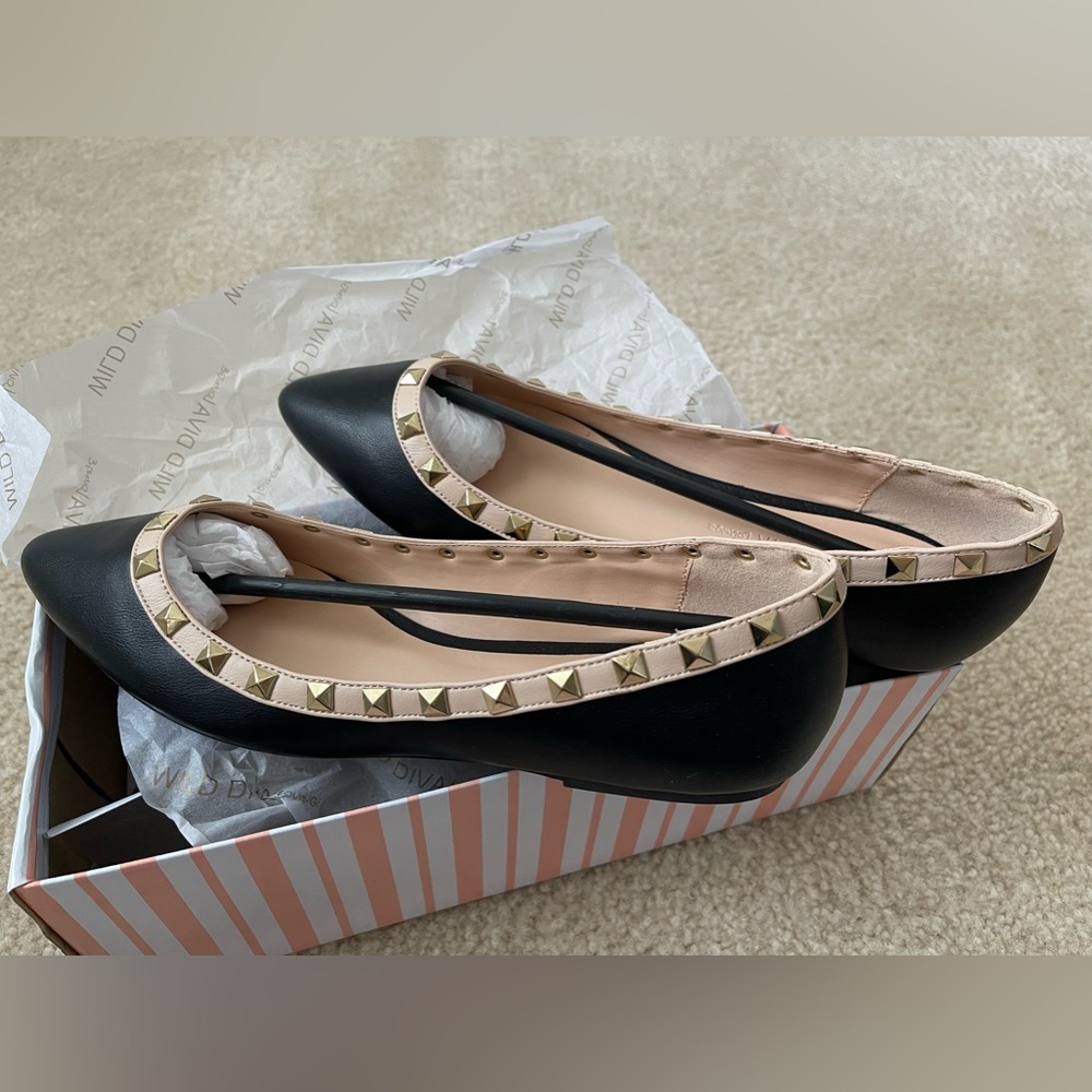 Black and Cream Studded Flats